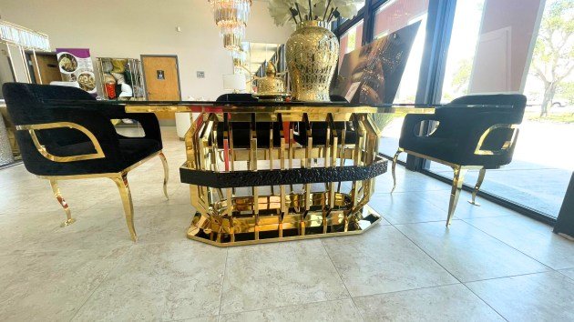 GISELLE DINING EDIT 1